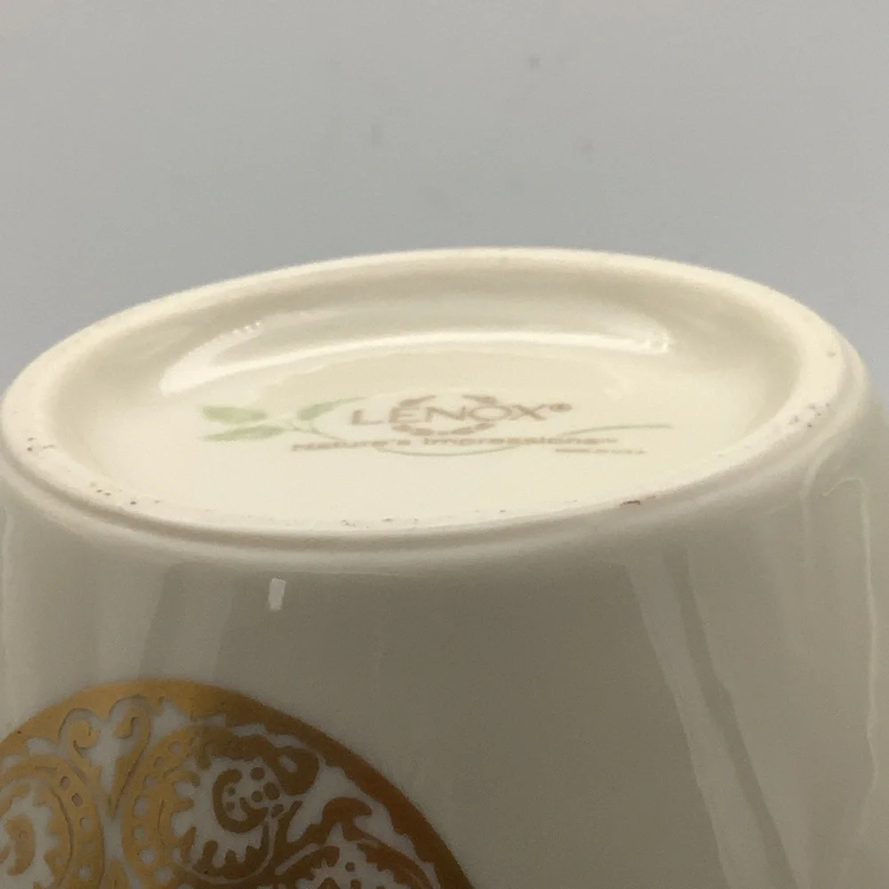 Lenox Nature’s Impressions Large Leaf Pattern Vase